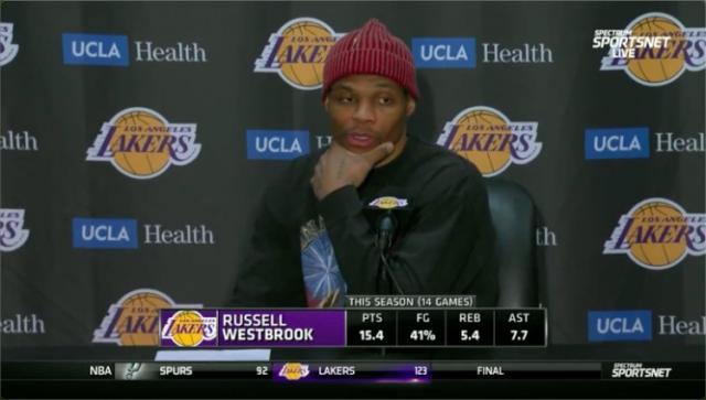 kaiyun-第5次替补助攻上双！韦少：我知道我可以帮队友打好