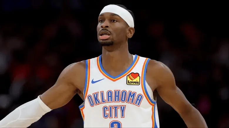 开云体育-亚历山大半场7投6中，三分2中2得到15分2篮板8助攻1抢断